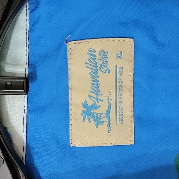 Men's Hawaiian Button-Up Shirt Short Sleeve Printed Parrot - Picture 3 of 3